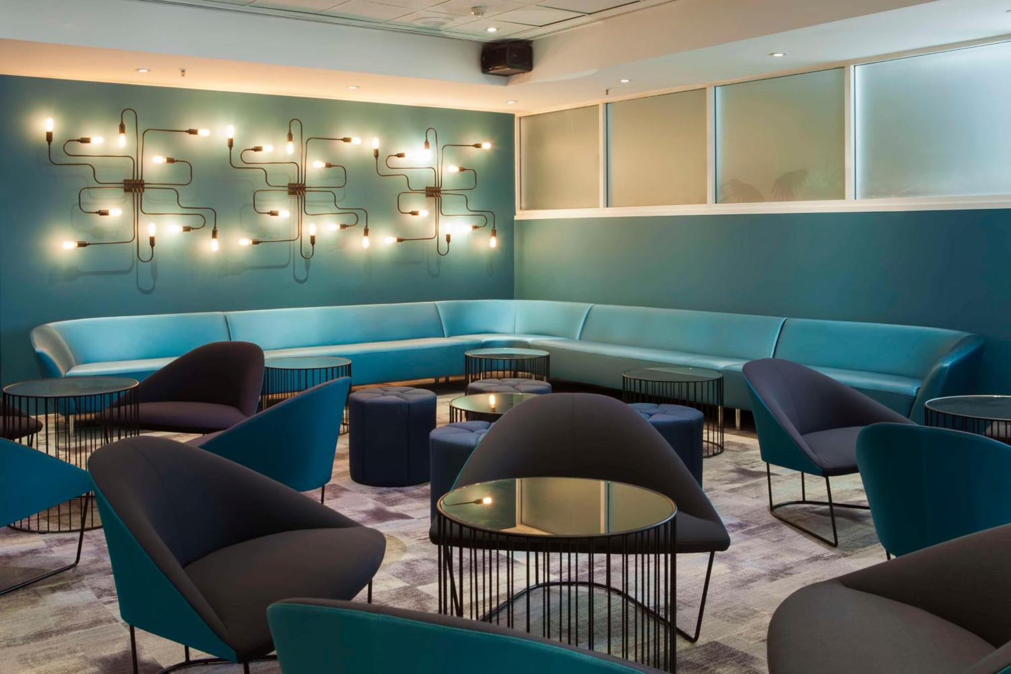 Metro Aspire Hotel Sydney Exterior photo