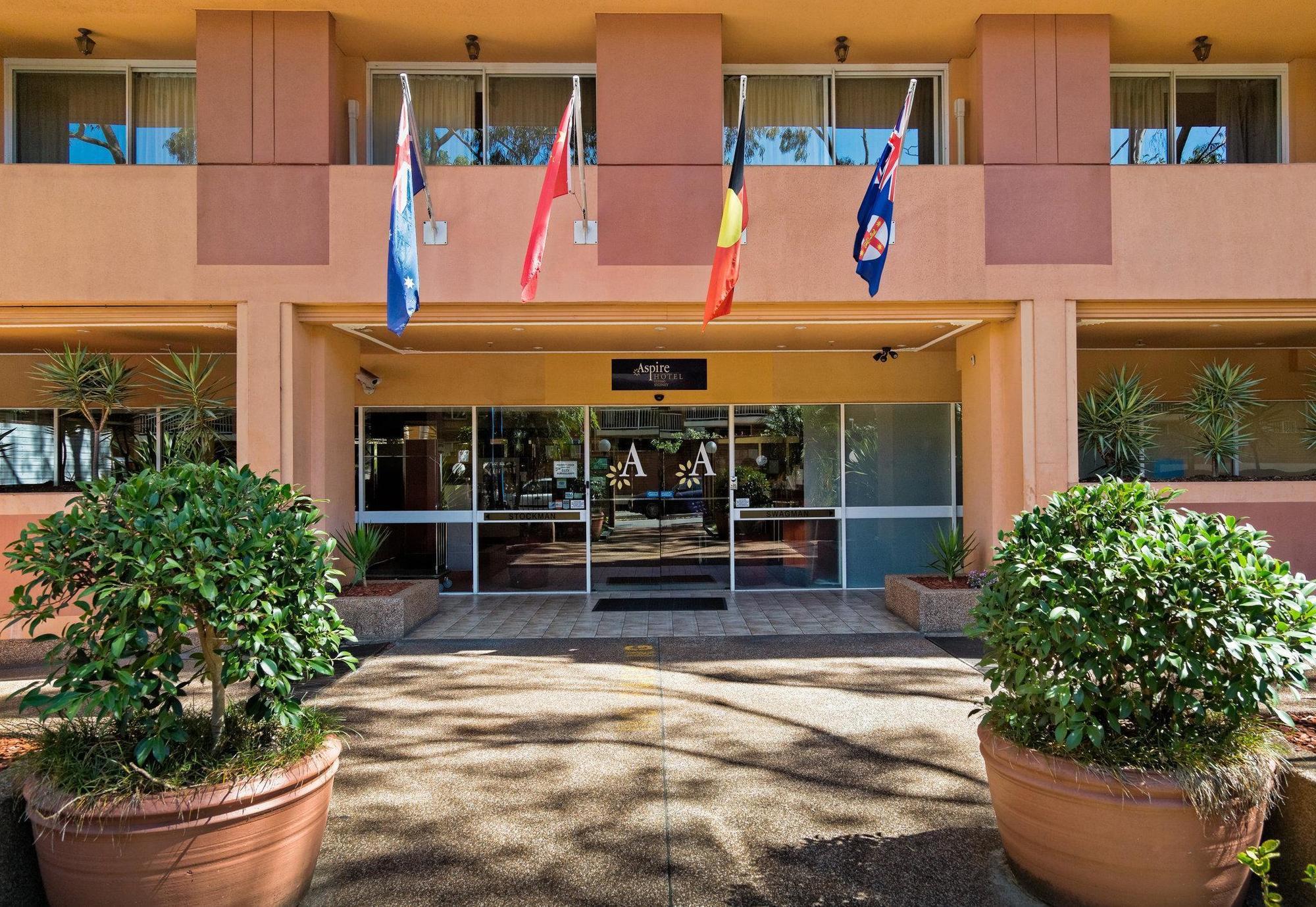 Metro Aspire Hotel Sydney Exterior photo